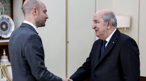 French Foreign Minister Barrot and Algerian President Abdelmadjid Tebboune in Algiers on April 6, 2025